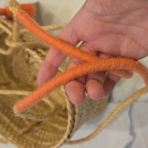 Sezane Panier Straw Tote with Coral Accents, Tassel, Woven, Casual, VGUC - Picture 8 of 9
